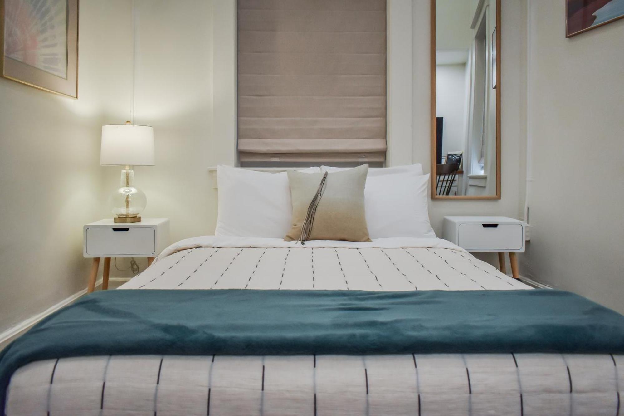 Warner Hotel بيسبي المظهر الخارجي الصورة